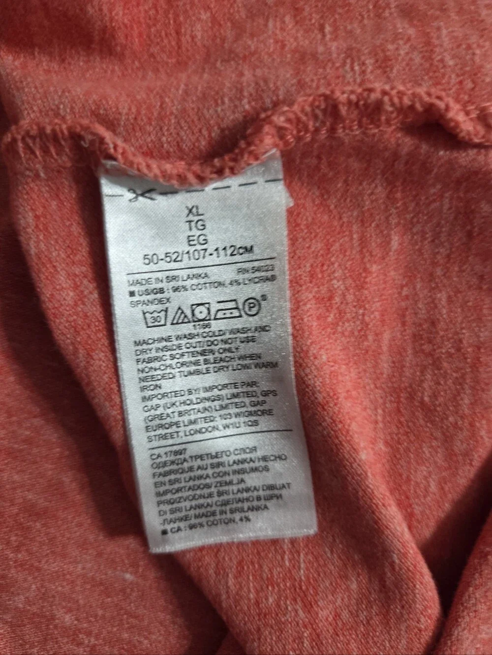Banana Republic Men's Coral Heather Performance Pique Polo Shirt.  XL